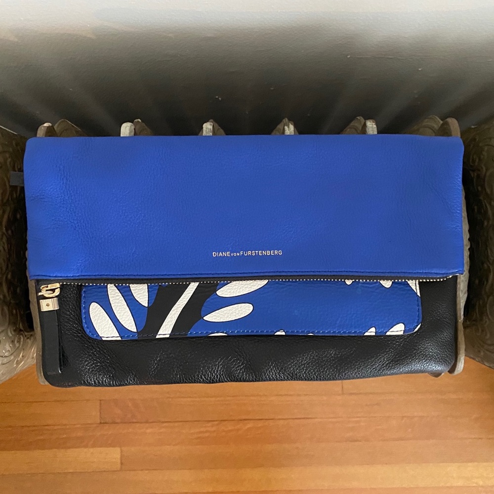 DIANE VON FURSTENBERG Fold Over Leather Clutch